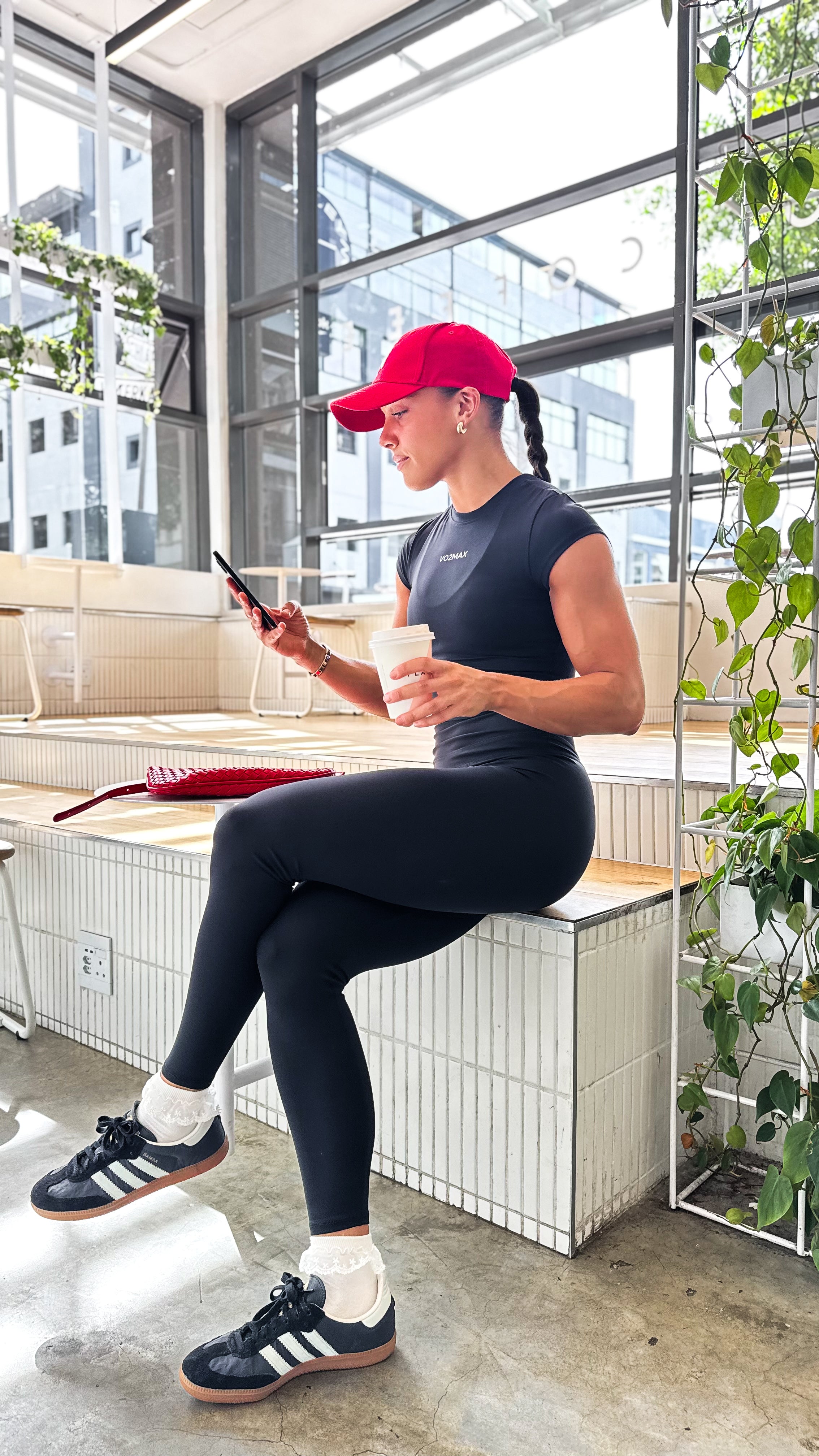 Sculpting Cropped Tee